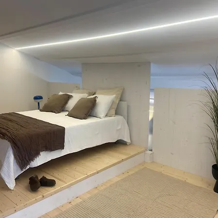 Sant Antonio Elegant